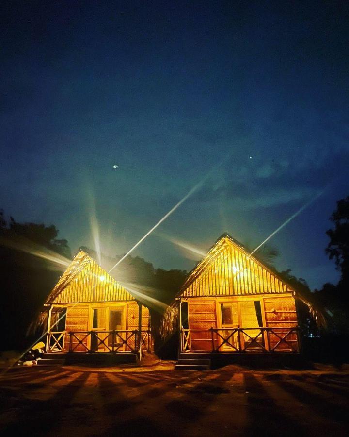 Banana Tree Home Stay Hampi Luaran gambar