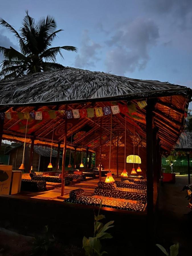 Banana Tree Home Stay Hampi Luaran gambar