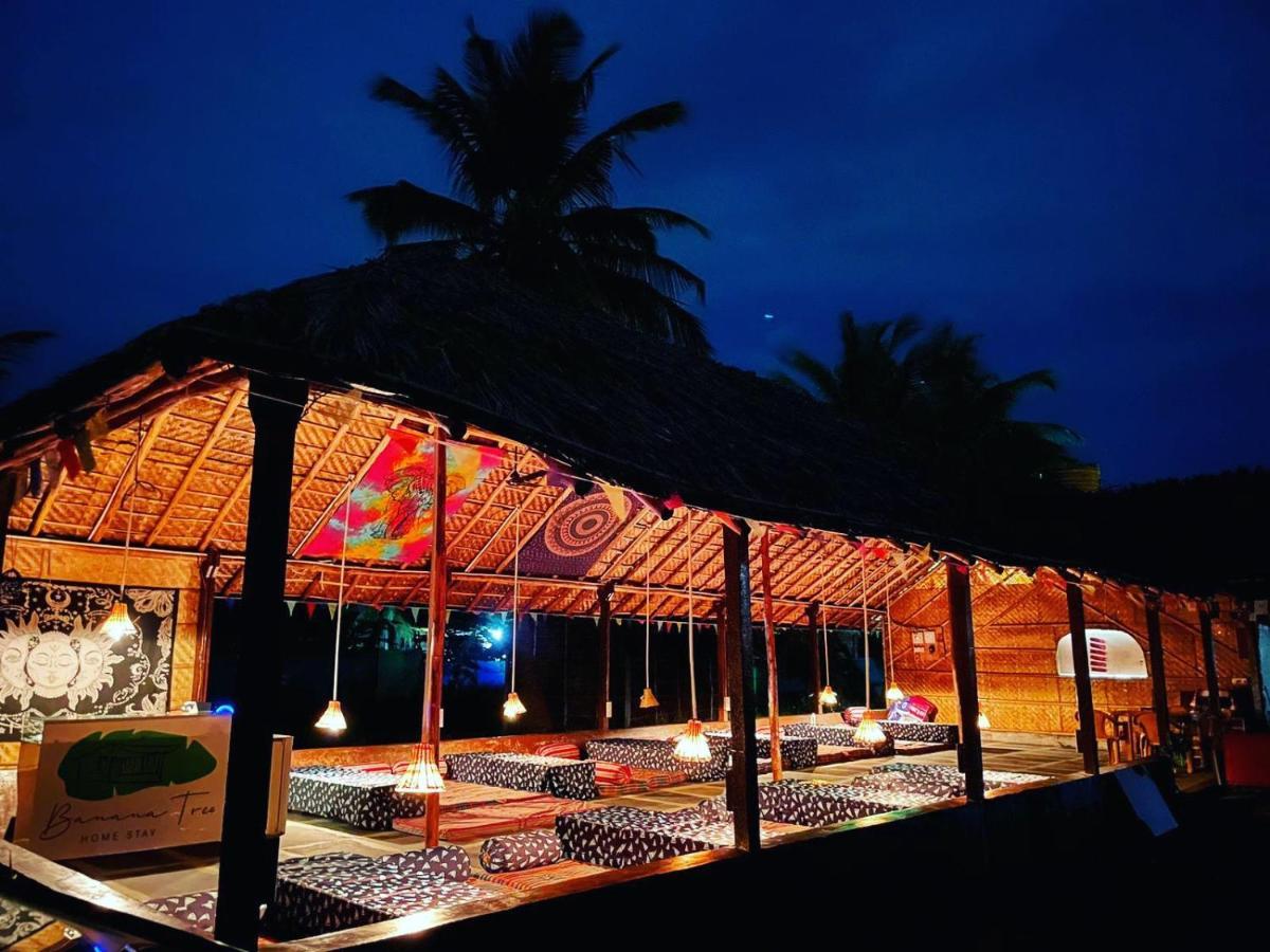Banana Tree Home Stay Hampi Luaran gambar
