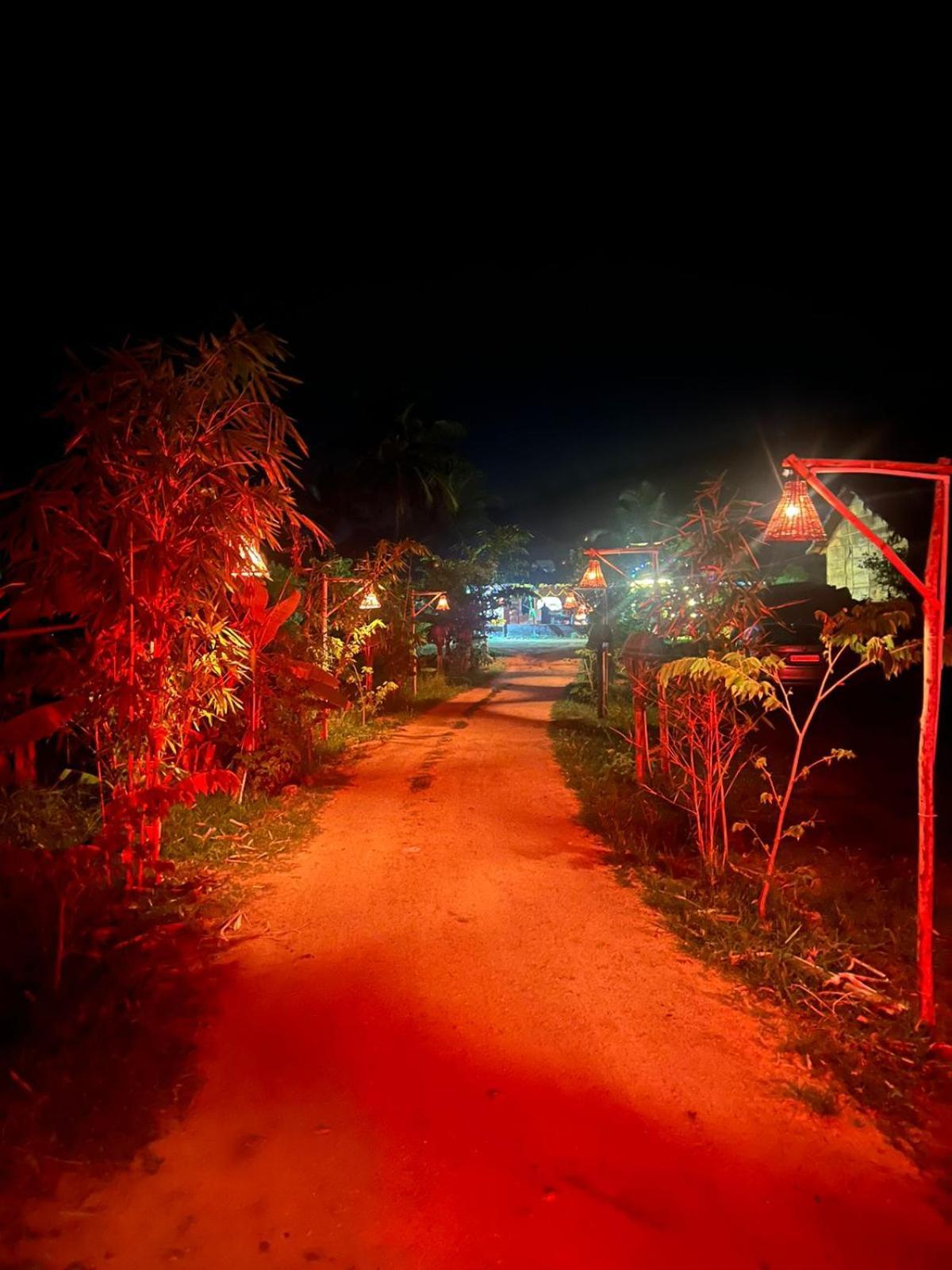 Banana Tree Home Stay Hampi Luaran gambar